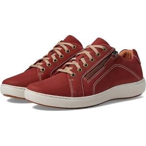 NWT Clarks Unisex Nalle Lace Sneaker, Chestnut N, 9.5 US Women